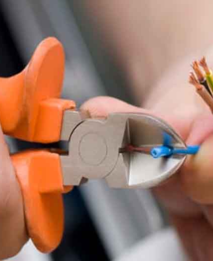 Electric Repair Services in Dubai